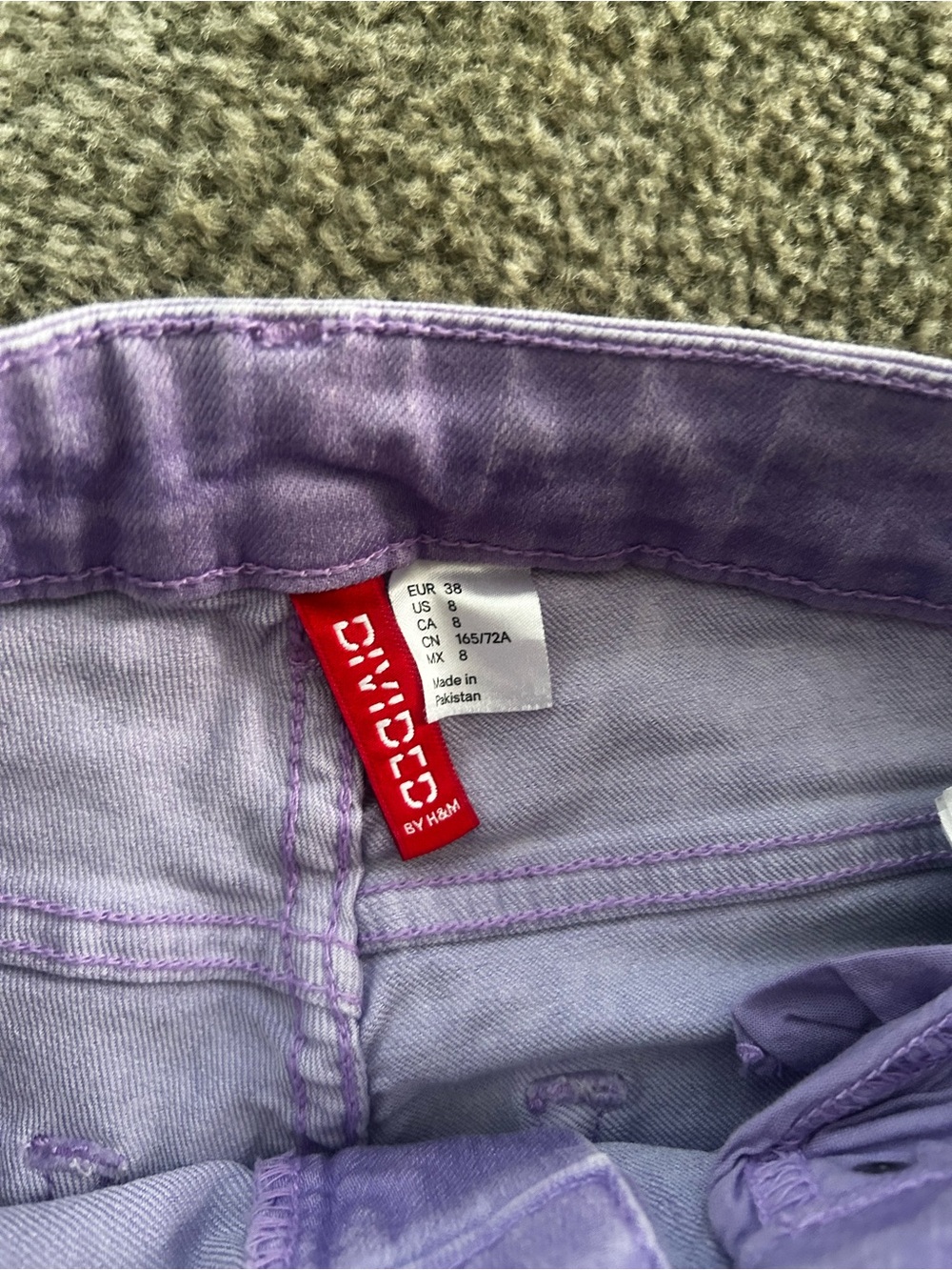 H&M Lavender Skinny Jeans - Picture 4 of 10